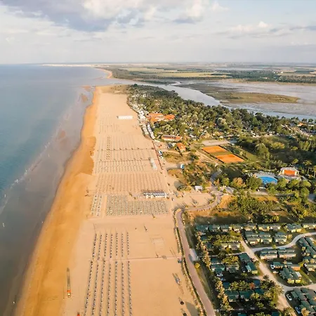Apartment Cozy Flat With A Terrace - Beahost Bibione